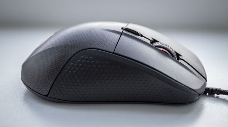 steelseries rival 700 test